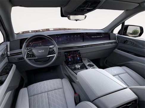 New 2025 Cadillac Escalade IQ Luxury 1 w/ LPO, Radiant Package image 15