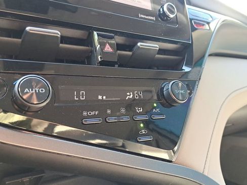Certified 2023 Toyota Camry SE image 22