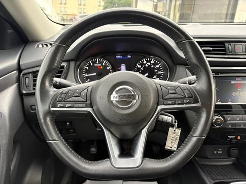 Used 2018 Nissan Rogue S w/ S Value Package AWD/4WD image 13