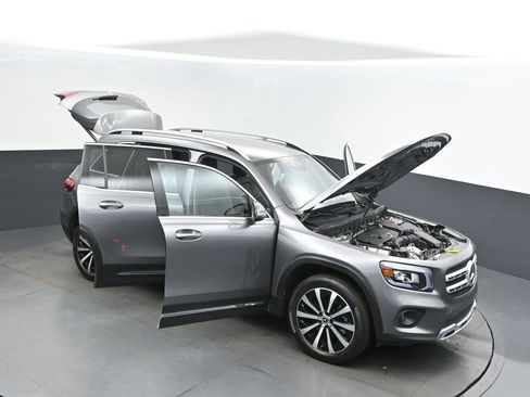 Used 2022 Mercedes-Benz GLB 250 GLB 250 image 50