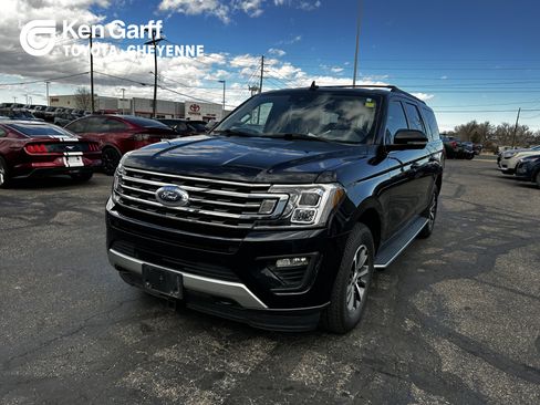 Used 2021 Ford Expedition Max XLT image 1