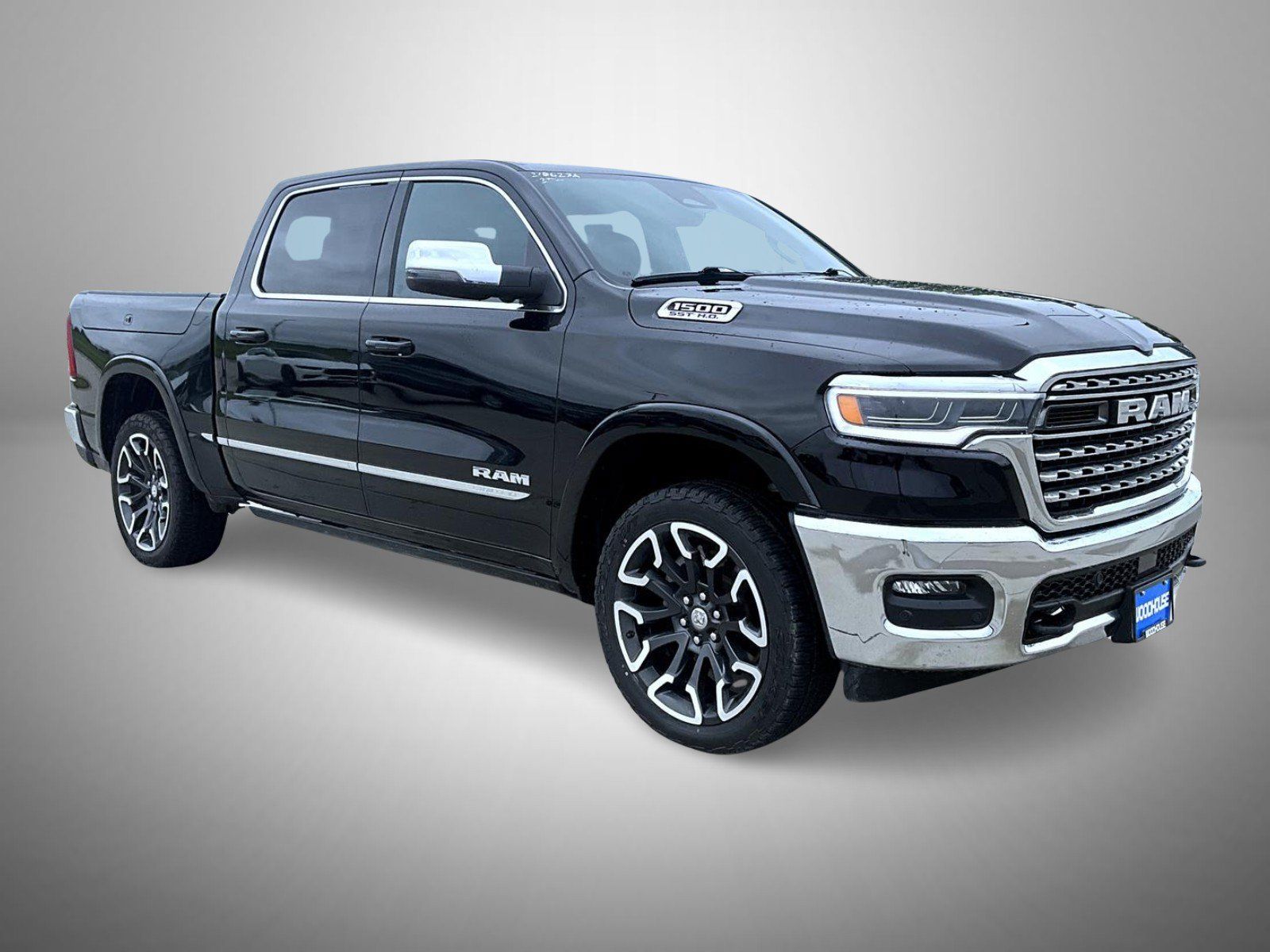 Used 2025 RAM 1500 Limited AWD/4WD image 3