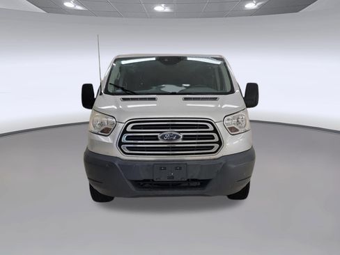 Used 2018 Ford Transit 350 XLT RWD image 4