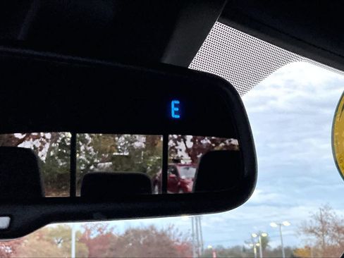 Certified 2022 Toyota Tacoma TRD Off-Road image 35