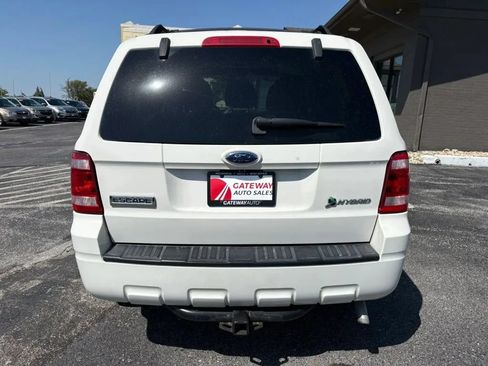Used 2009 Ford Escape Limited FWD image 4