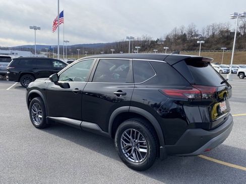 Used 2023 Nissan Rogue S image 3