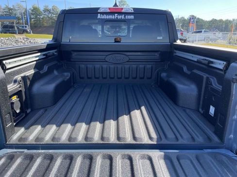 New 2025 Ford Maverick Lariat w/ Black Appearance Package image 5