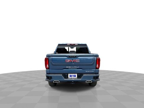 Used 2025 GMC Sierra 1500 Denali w/ Technology Package AWD/4WD image 7