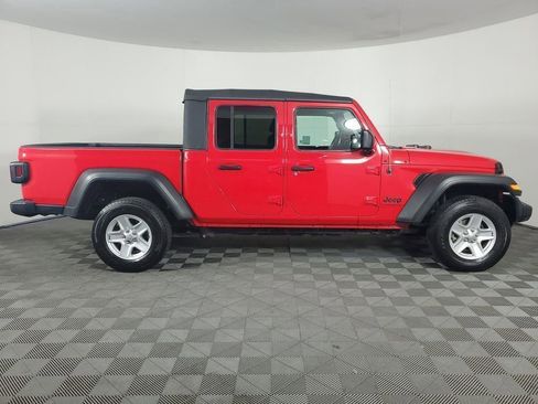 Used 2020 Jeep Gladiator Sport w/ Quick Order Package 23S image 3
