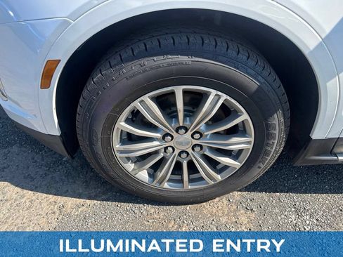 Used 2017 Cadillac XT5 Luxury AWD/4WD image 20