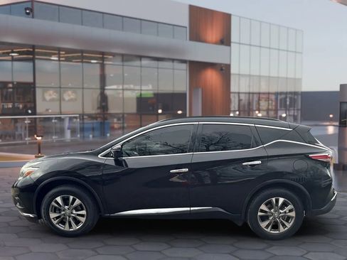 Used 2018 Nissan Murano SV image 8