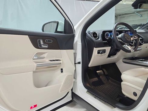 Certified 2026 Mercedes-Benz GLA 250 4MATIC image 20