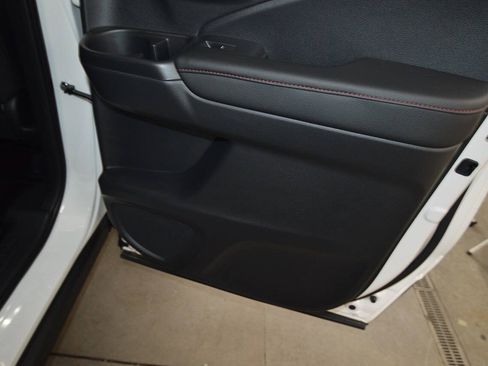 Used 2026 Honda Ridgeline Black Edition image 12