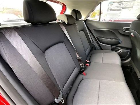 New 2026 Hyundai Venue SE image 27