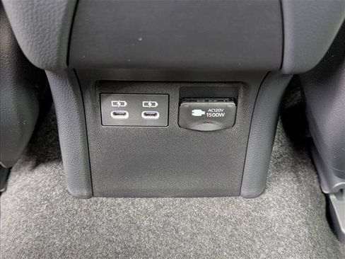 New 2026 Toyota Prius Plug-In Hybrid FWD image 11