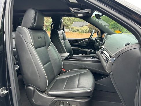 Used 2022 Cadillac Escalade ESV Sport w/ Touring Package AWD/4WD image 48