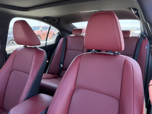 Certified 2025 Lexus IS 350 F Sport RWD image 20