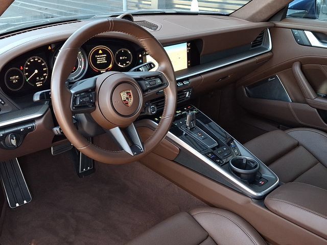 Certified 2025 Porsche 911 Turbo S AWD/4WD image 4
