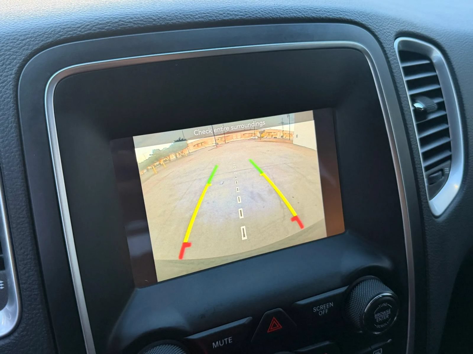 Used 2020 Dodge Durango AWD image 37