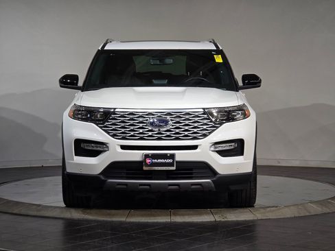 Used 2023 Ford Explorer Platinum w/ Technology Package image 5