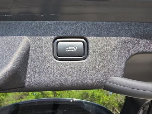 Used 2023 Kia Sportage X-Line w/ X-Line Premium Package AWD/4WD image 29