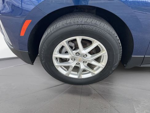 Used 2023 Chevrolet Equinox LT image 11