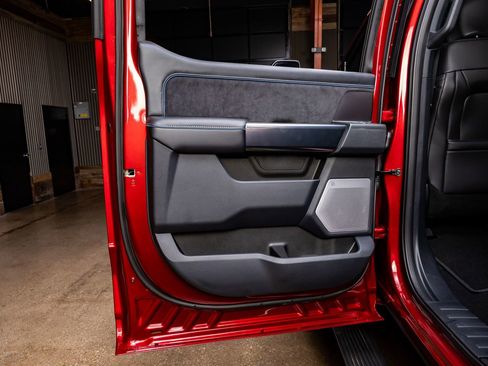 Used 2026 Ford F250 Platinum image 39