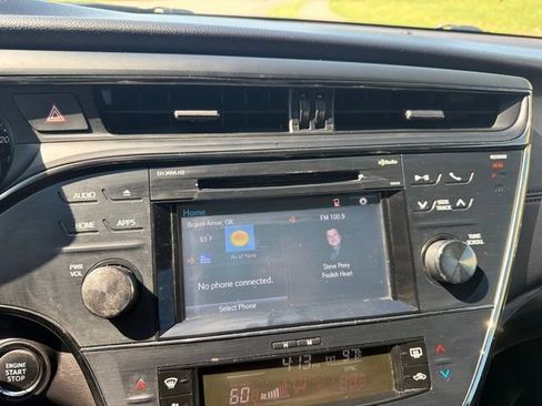 Used 2016 Toyota Avalon XLE FWD image 12