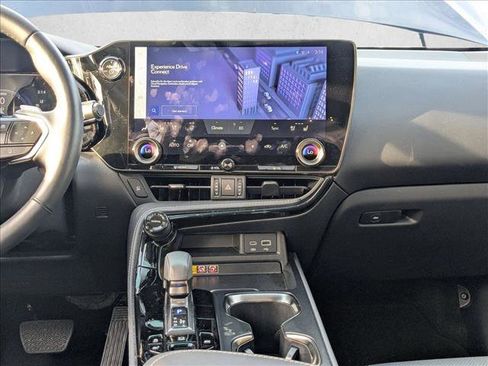 Used 2025 Lexus NX 350h AWD w/ Premium Package image 16