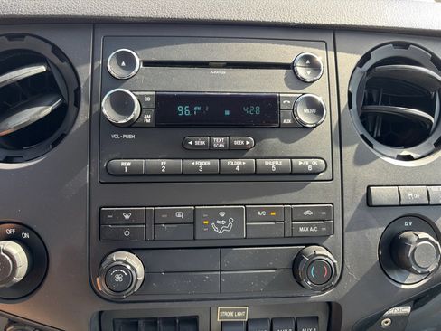 Used 2012 Ford F250 XL w/ PWR Equipment Group AWD/4WD image 32
