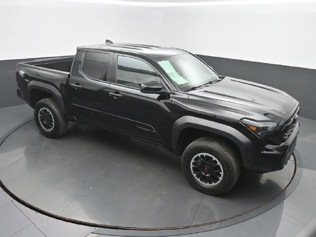 Used 2024 Toyota Tacoma TRD Off-Road AWD/4WD image 42