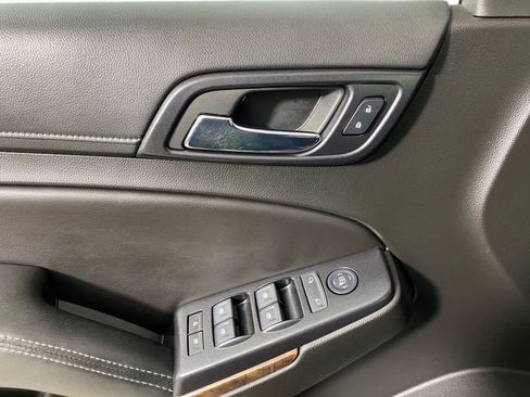 Used 2018 Chevrolet Tahoe LS image 13