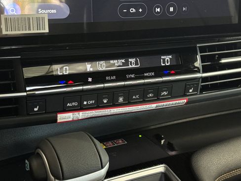 New 2026 Toyota Sienna XLE Woodland Edition AWD/4WD image 26