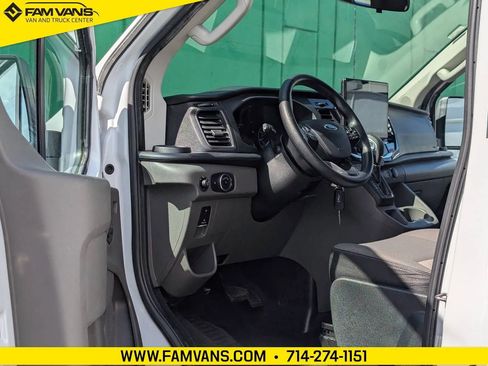 Used 2024 Ford Transit 350 XLT RWD image 11