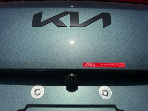 New 2026 Kia Carnival SX Prestige image 17