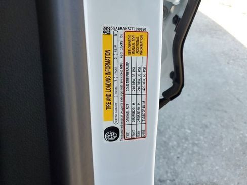 New 2026 Buick Enclave Preferred image 31