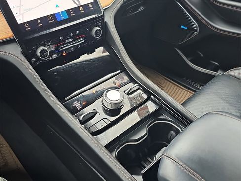 Used 2023 Jeep Grand Cherokee Summit image 27