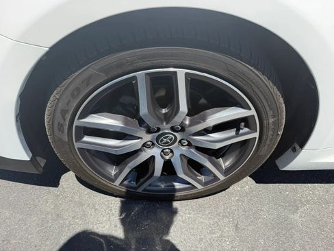 Used 2015 Scion tC FWD image 31