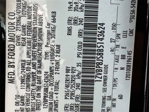 Used 2011 Ford Mustang Shelby GT500 w/ SVT Performance Pkg image 30