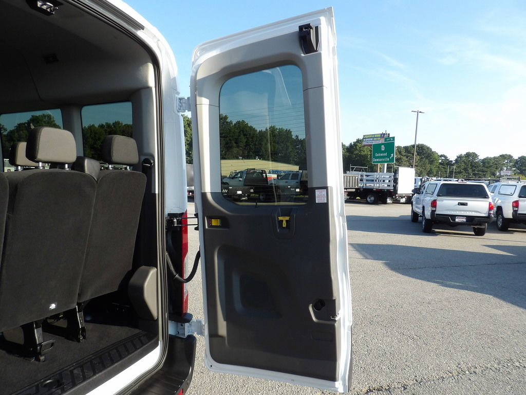 Used 2025 Ford Transit 350 XLT RWD image 50