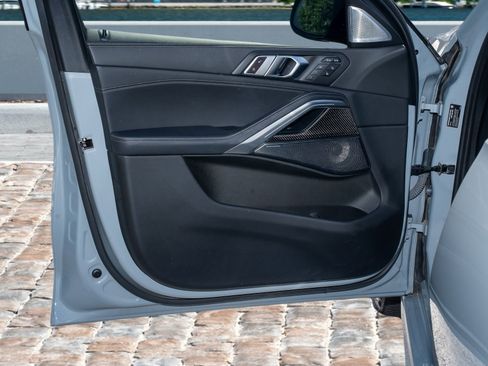 Used 2024 BMW X6 M60i w/ Dynamic Handling Package image 12