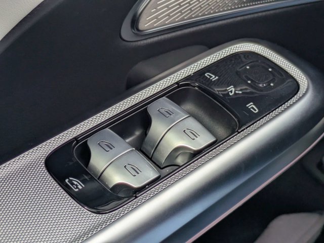 Used 2026 Mercedes-Benz E 53 AMG e 4MATIC Sedan image 24