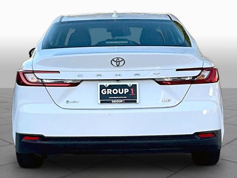 Used 2025 Toyota Camry LE FWD image 5