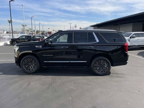 New 2026 GMC Yukon Elevation image 8