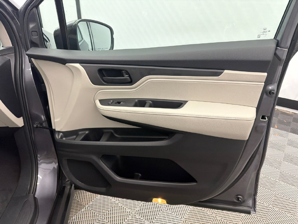 New 2027 Honda Odyssey EX-L image 16