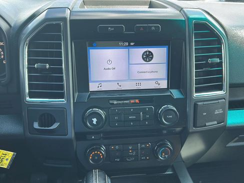 Used 2016 Ford F150 XLT w/ Equipment Group 302A Luxury RWD image 8