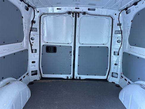 Used 2022 Mercedes-Benz Metris Cargo image 15