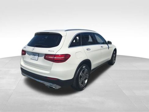 Used 2019 Mercedes-Benz GLC 300 4MATIC image 8