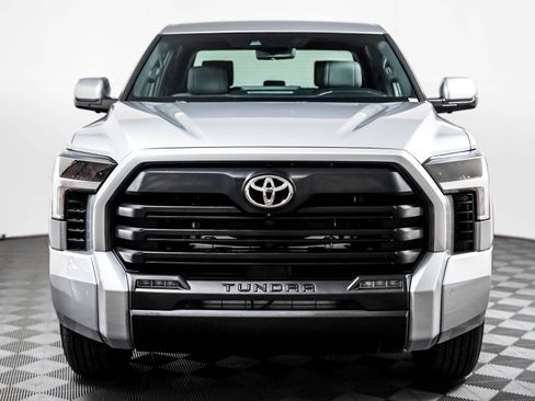 Used 2025 Toyota Tundra SR5 w/ Advanced Technology Package AWD/4WD image 9