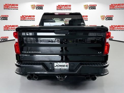 Used 2021 Chevrolet Silverado 1500 LT Trail Boss w/ Bed Protection Package AWD/4WD image 13